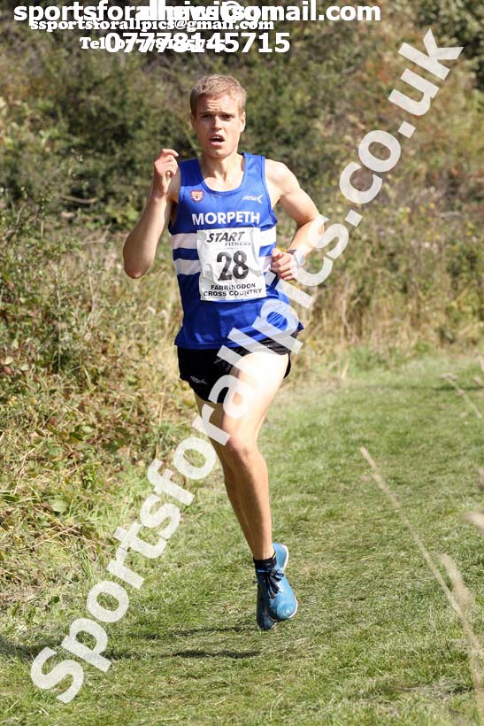 Senior mens and veteran relays, Sunderland Harriers Cross Country Relays, Farringdon, Sunderland . Photo: David T. Hewitson/Sports for All Pics